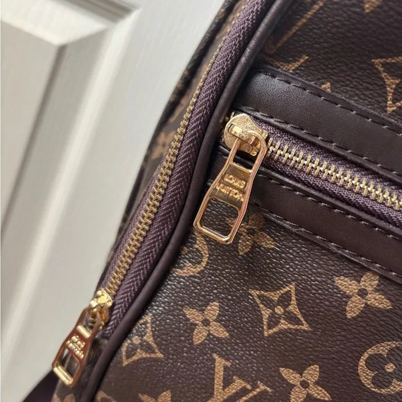 DESIGNER INSPIRED L V Monogram Luxury Brown Backpack - Picture 3 of 10